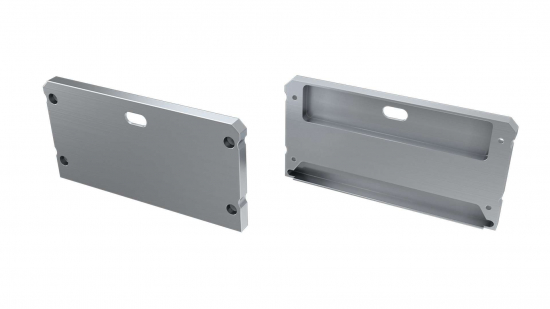 Zaślepka ALU do profilu LARGO srebrna z otworem