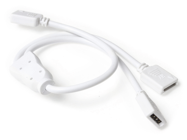 95e25106faa599805185500bb87d3995 Rozdzielacz RGB na dwie taśmy LED z gniazdem 4-piny