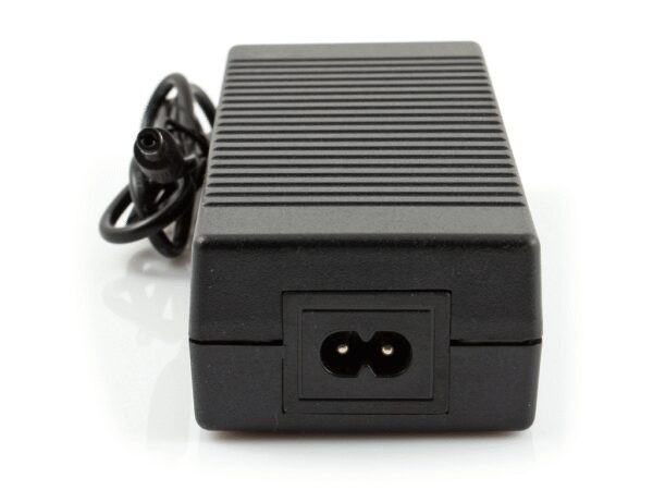 Zasilacz wtyczkowy 12V Desktop 120W 10A