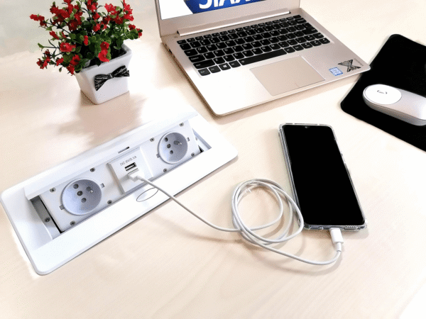 Power Port Biurkowy 2xGniazdko + 2xUSB 2.1 Multibox 2 Czarny