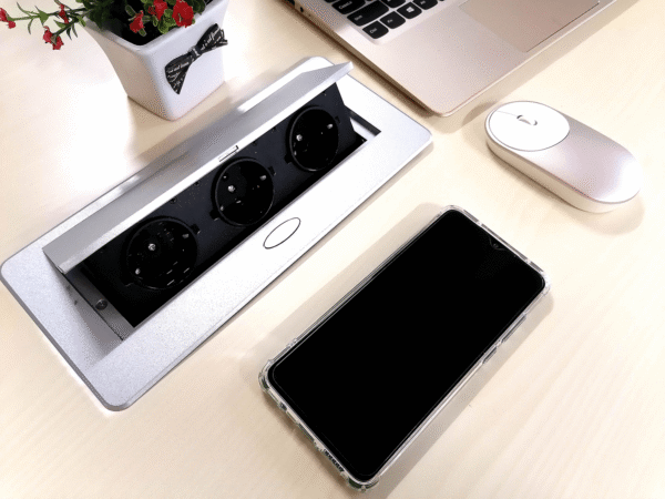 Power Port Biurkowy 3xGniazdko sieciowe 230V Multibox Czarny