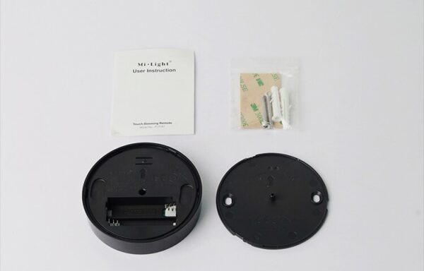 Mi-Light FUT087-B czarny pilot naścienny ściemniacz 2xAAA