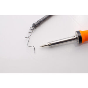 lutowanie-przewodow Przylutowanie przewodów + zabezpieczenie