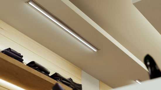 0180d3e4e3a5a20d5113f3b84fc6 Profil montażowy Talia M4 czarny lakierowany 2 m