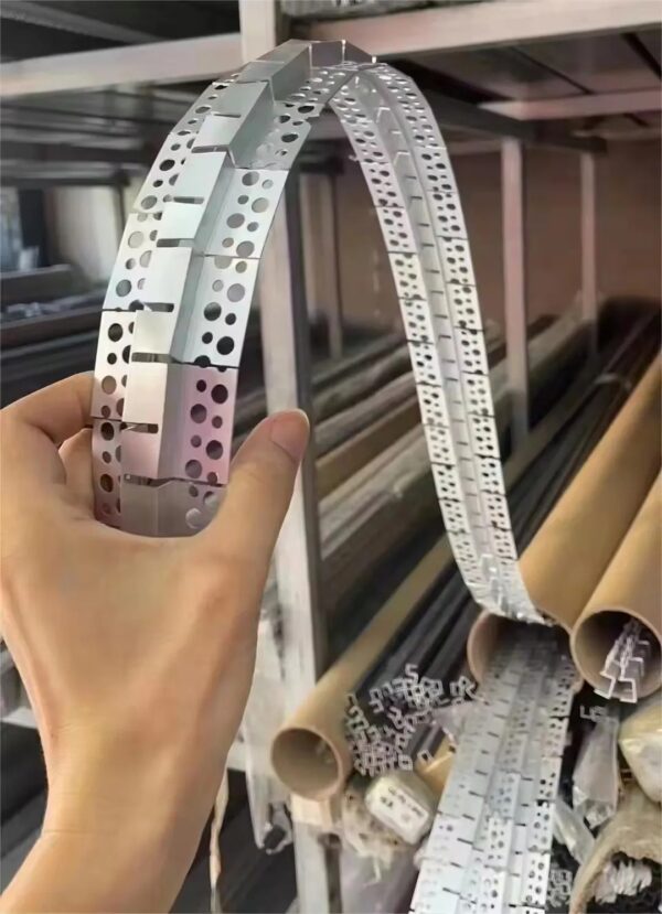 9cd69fff34cac9c9204d687ae5e9ecaf Profil LED GK Giętki Elastyczny FLEX Single - 2 metry