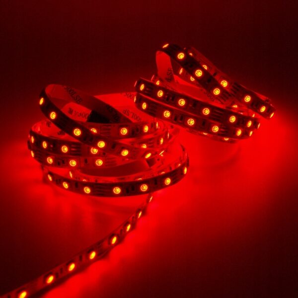 Taśma LED czerwona 12V SMD 5050 14,4W 10mm