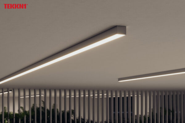 Profil LED natynkowy Nors czarny 2m klosz transparentny