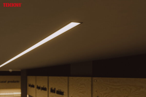 Profil LED wpuszczany Hede czarny 2m klosz mleczny